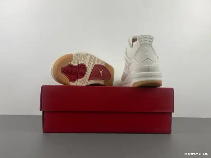 Bmlin Air 4 Jordan x AO2571-100 Levi's 'White' 0601